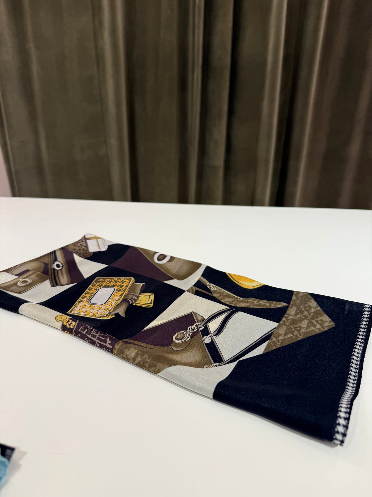 Foulard misto seta GLAM (disponibili in più varianti colore )