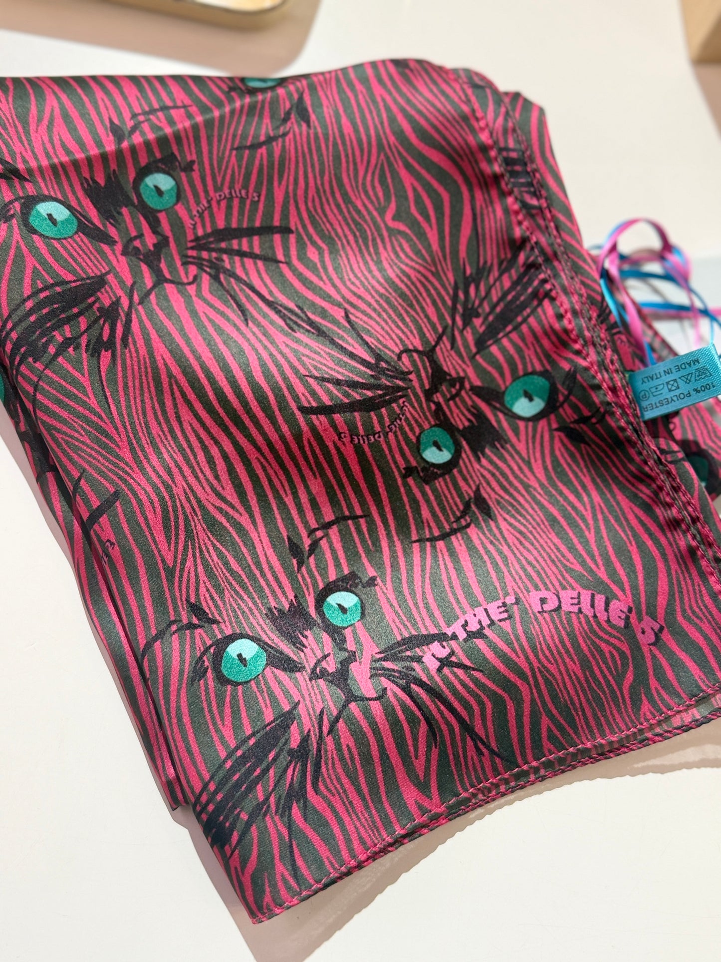 Il Thè delle 5 FOULARD OCCHI DI GATTO PINK