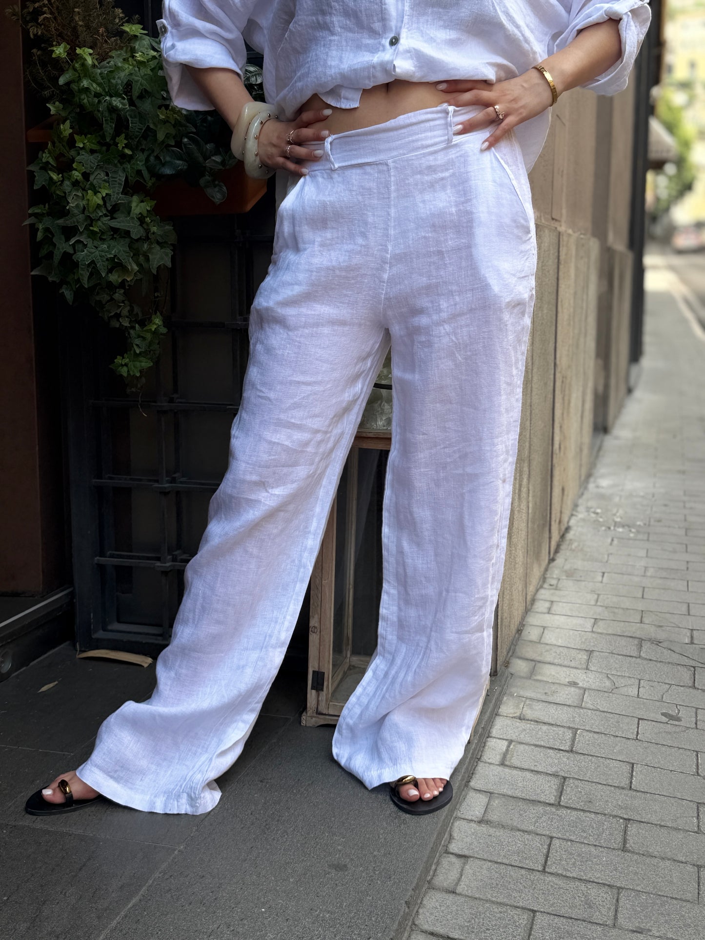 Pantalone MALIBÙ in lino a palazzo (disponibile in più colori)