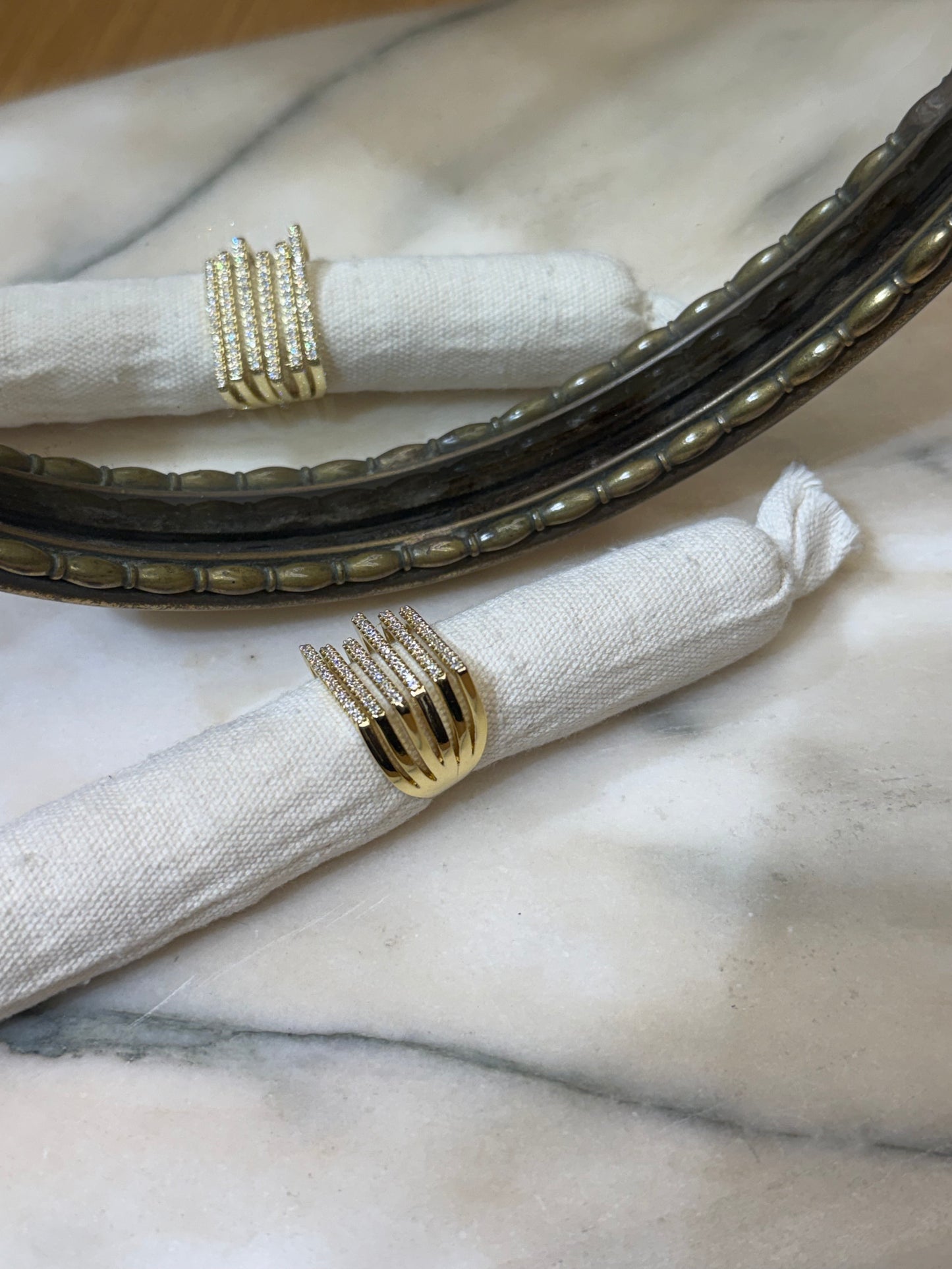 Anella fascia multipla ORO con strass