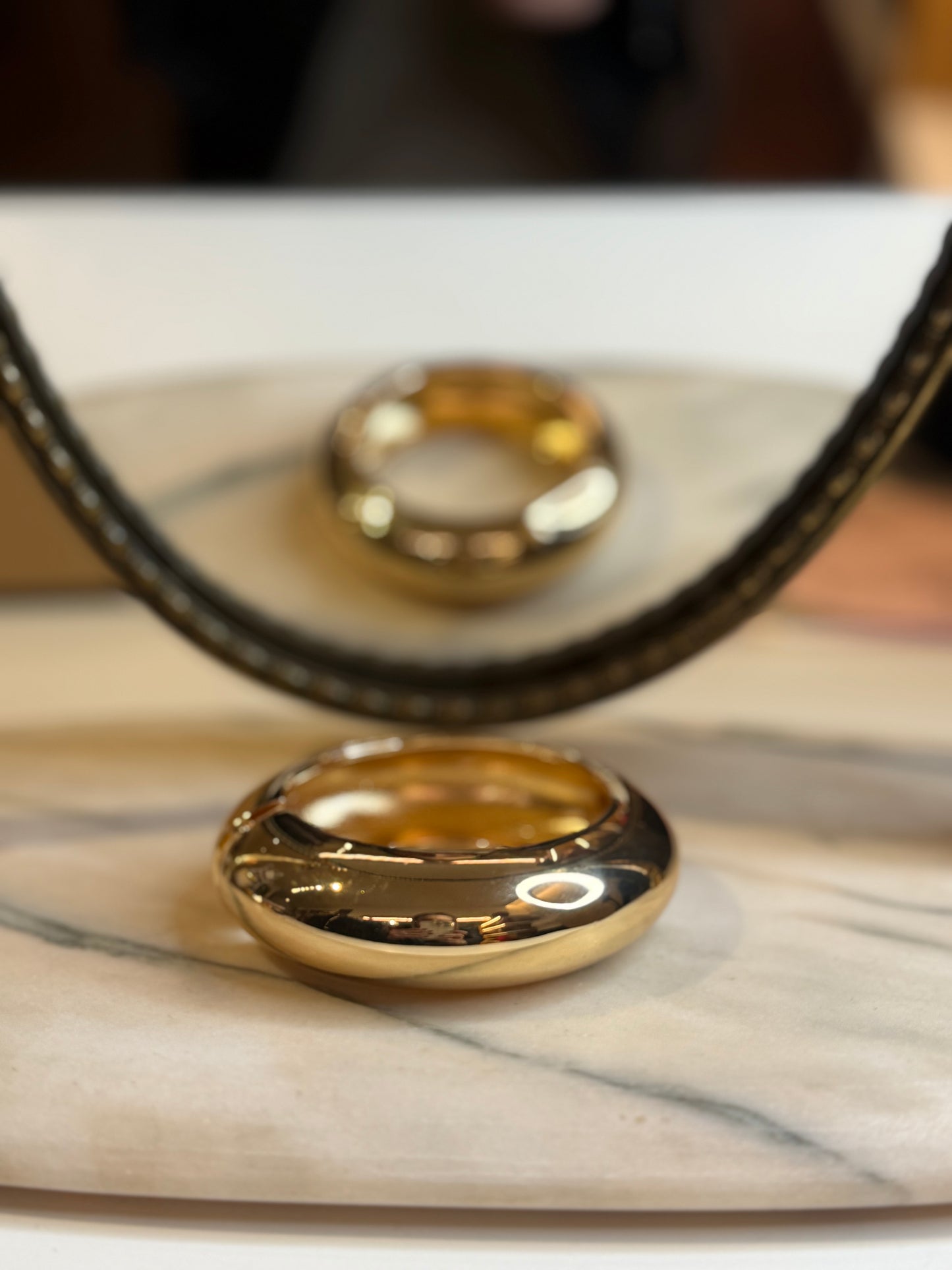 Bracciale rigido liscio ORO