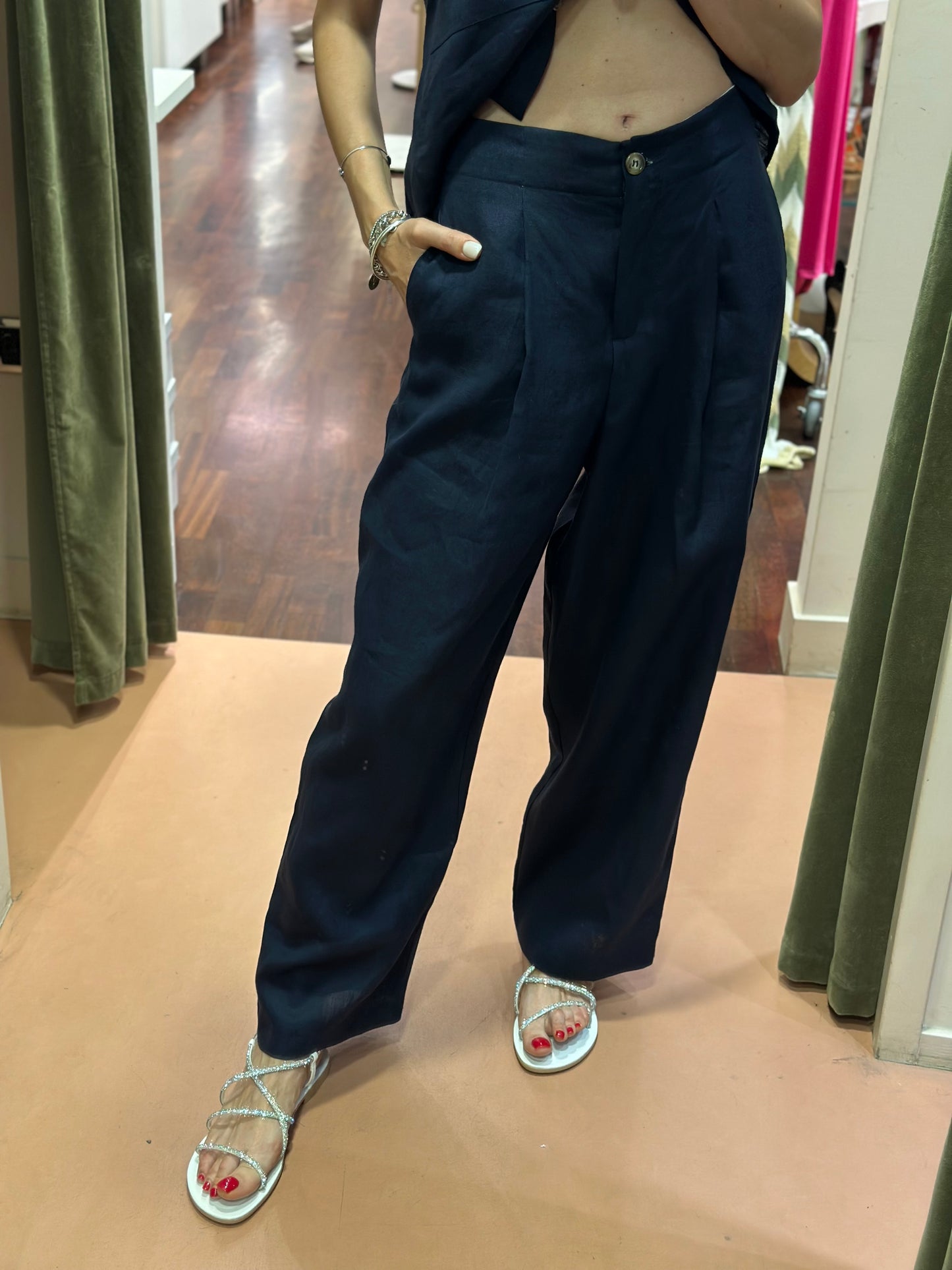 Tensione in Pantalone in 100% lino Blu