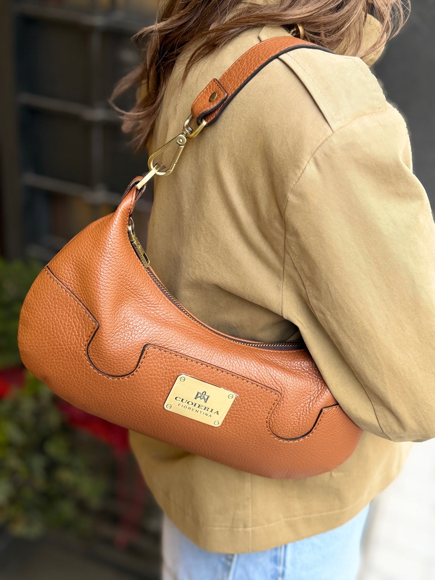 Cuoieria Fiorentina Bella Selleria small Croissant CARAMEL