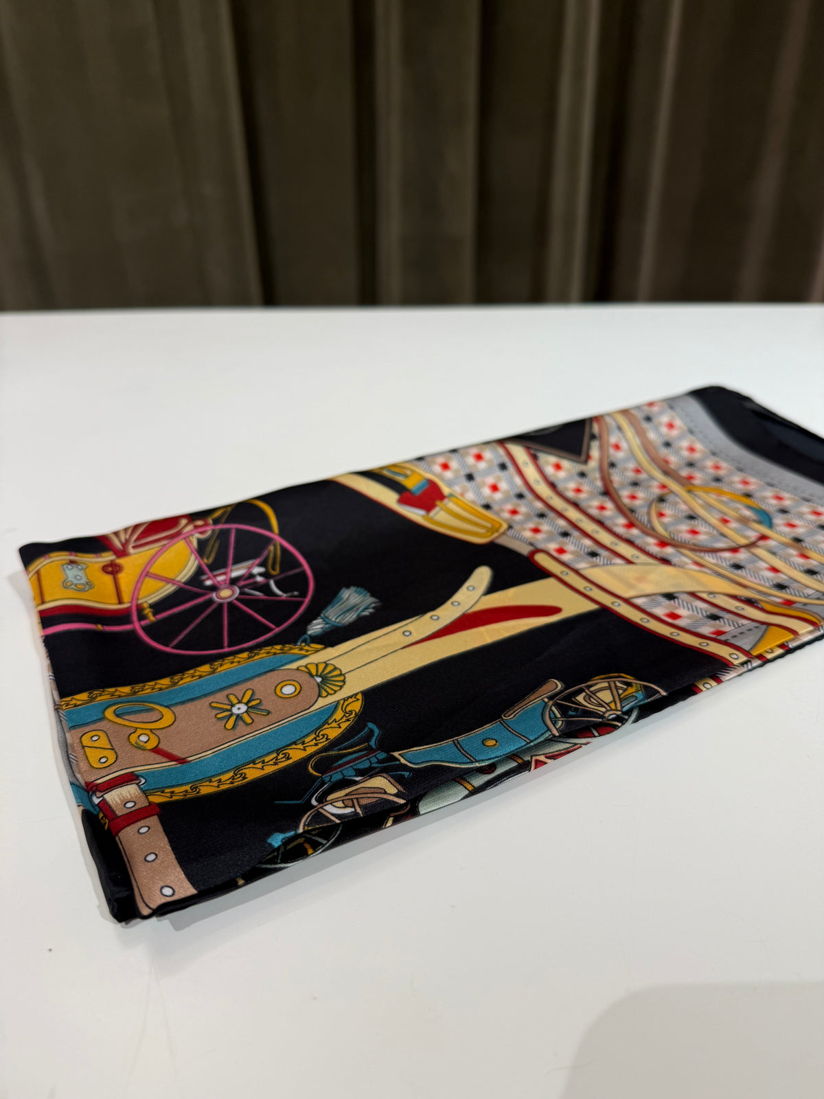 Foulard stampa carrozza misto seta (disponibili in più varianti colore)