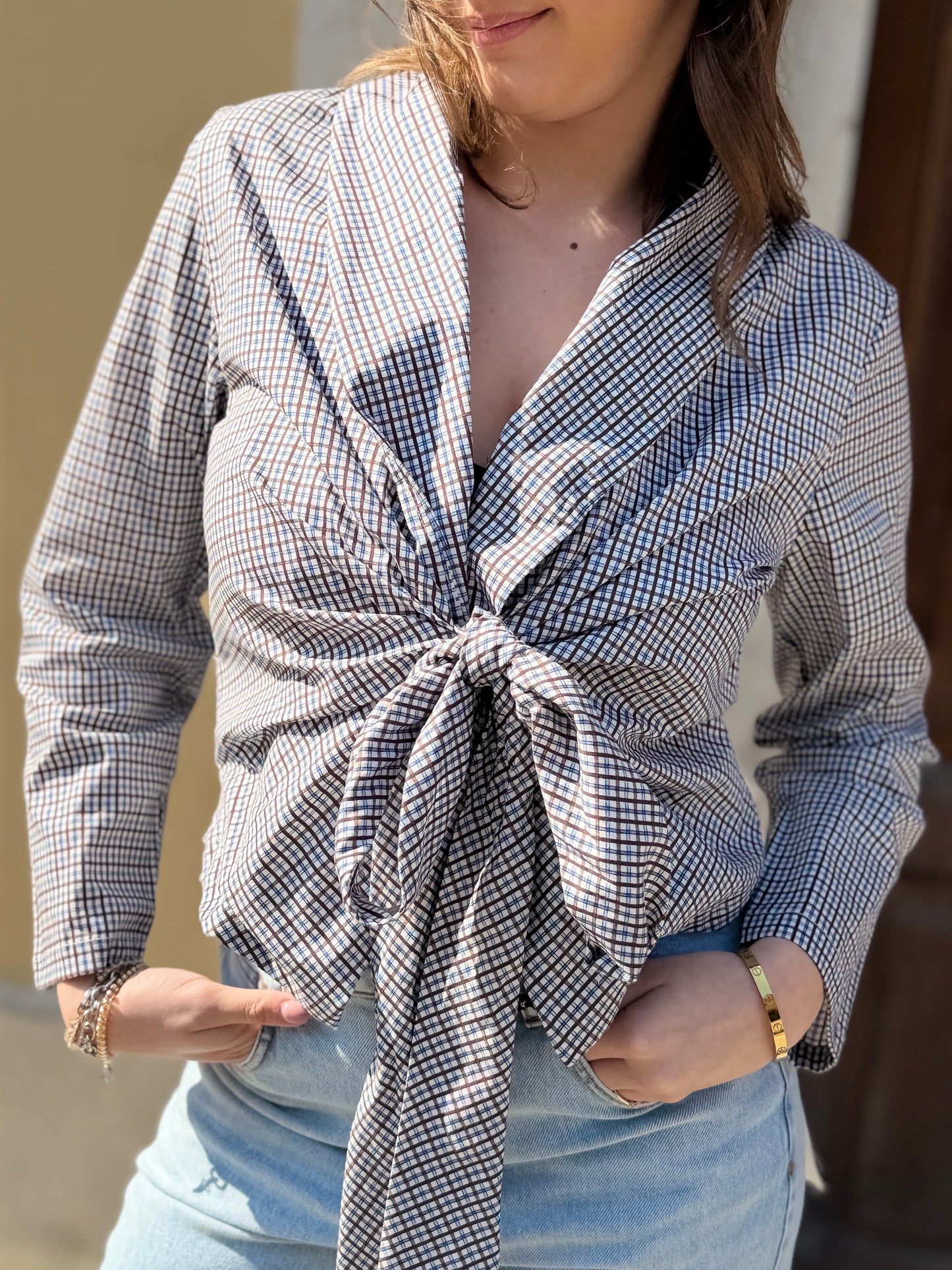 Camicia a quadretti con fiocco