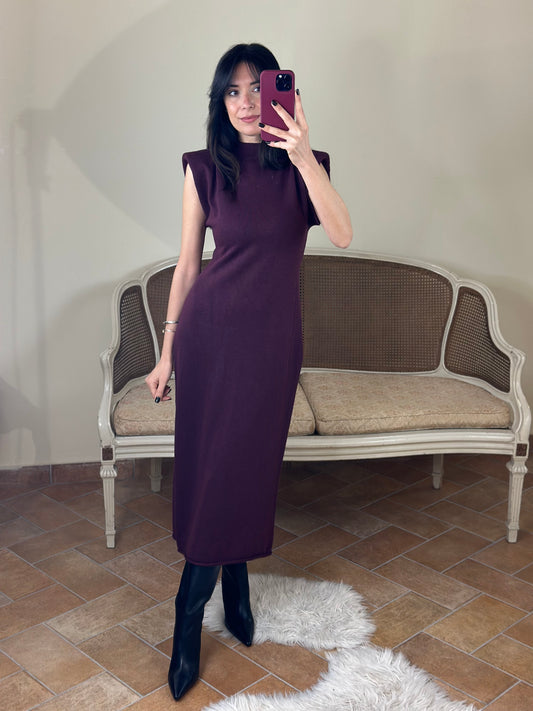 Abito lungo in maglina con spalline imbottite VINO