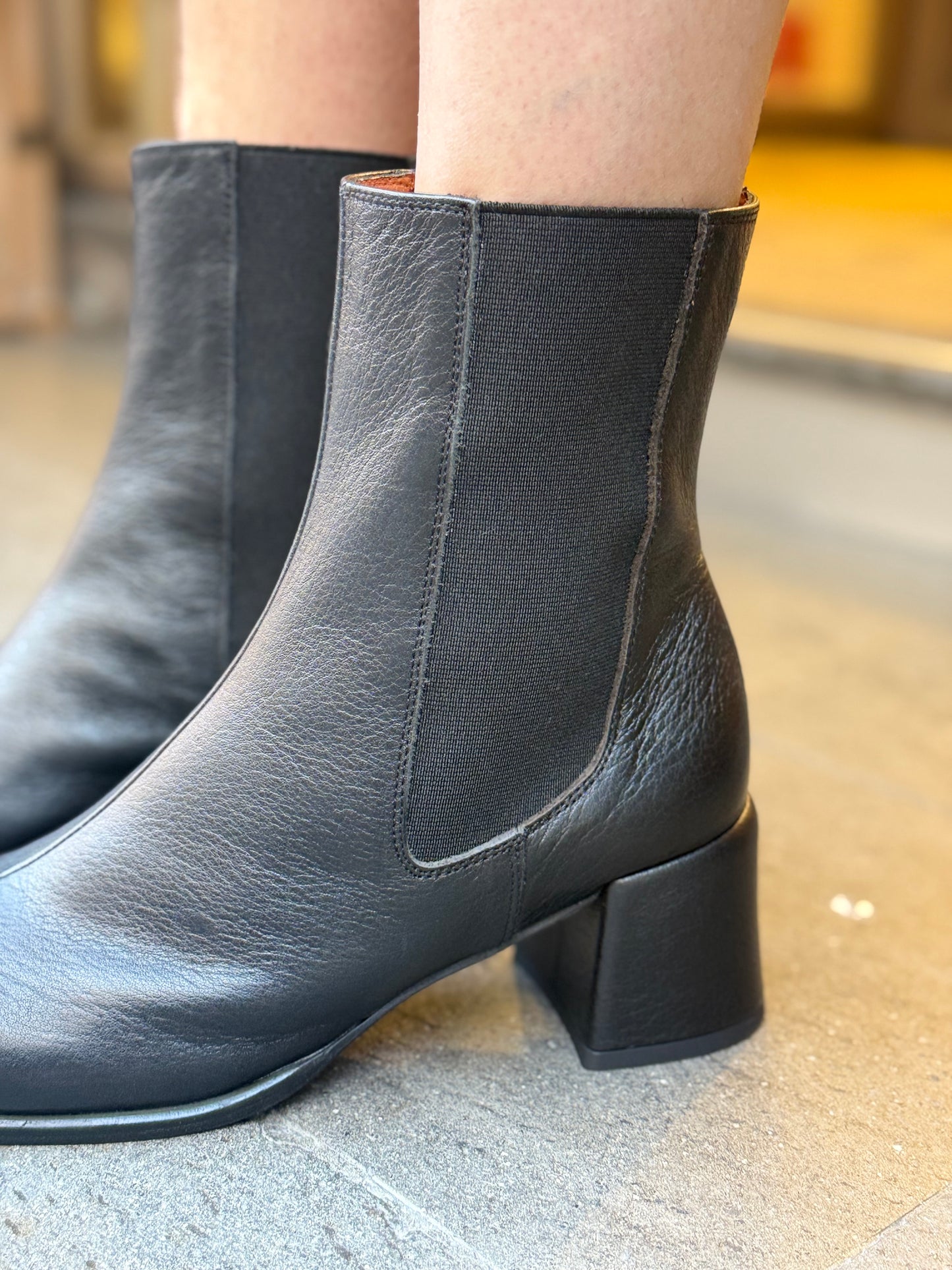 Angel Alarcon Tronchetto YTELAS nero