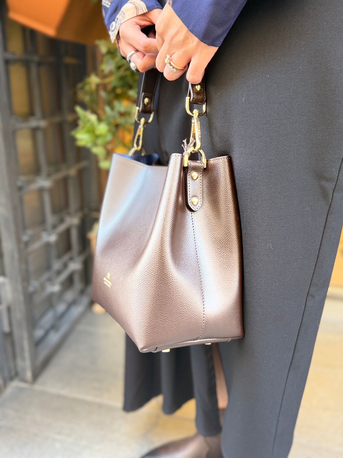 Cuoieria Fiorentina Alice small bucket MORO