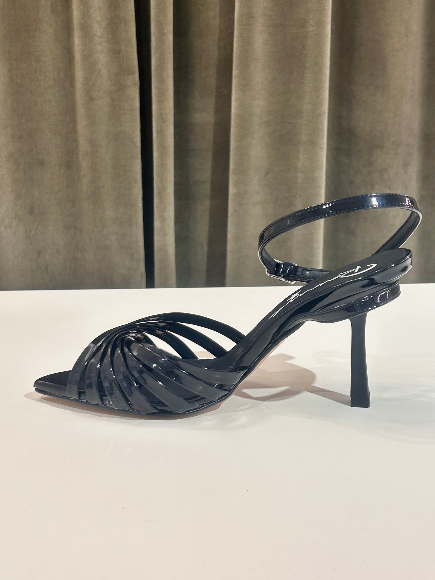 Ranyé Sandalo MEXICO in vernice nera