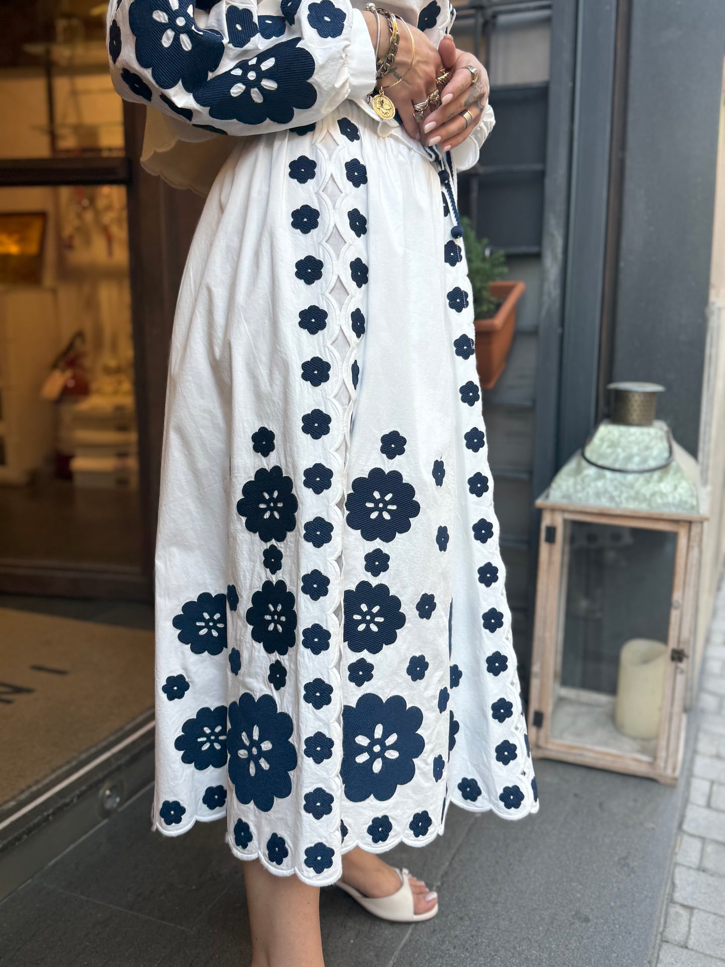 Tensione in Gonna ricamata Bianca/blu