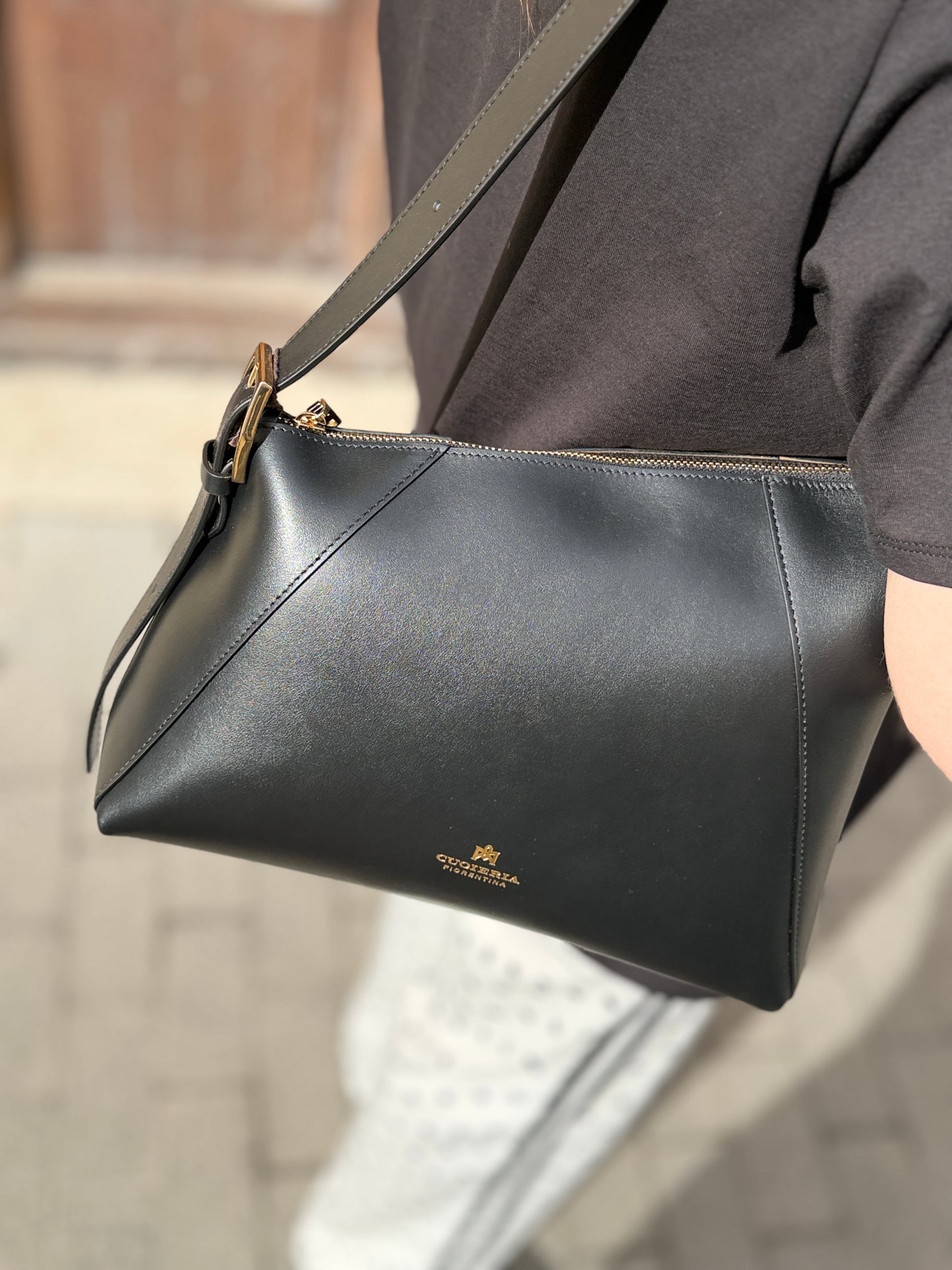 Cuoieria Fiorentina Loop Hobo NERO