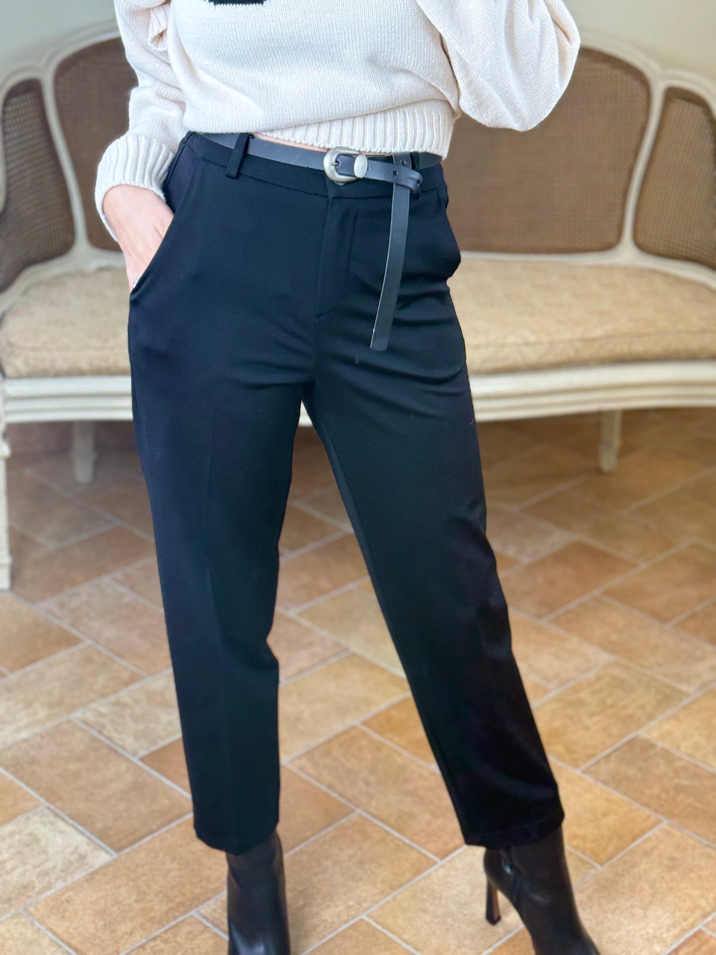 Tensione In Pantalone carrot NERO