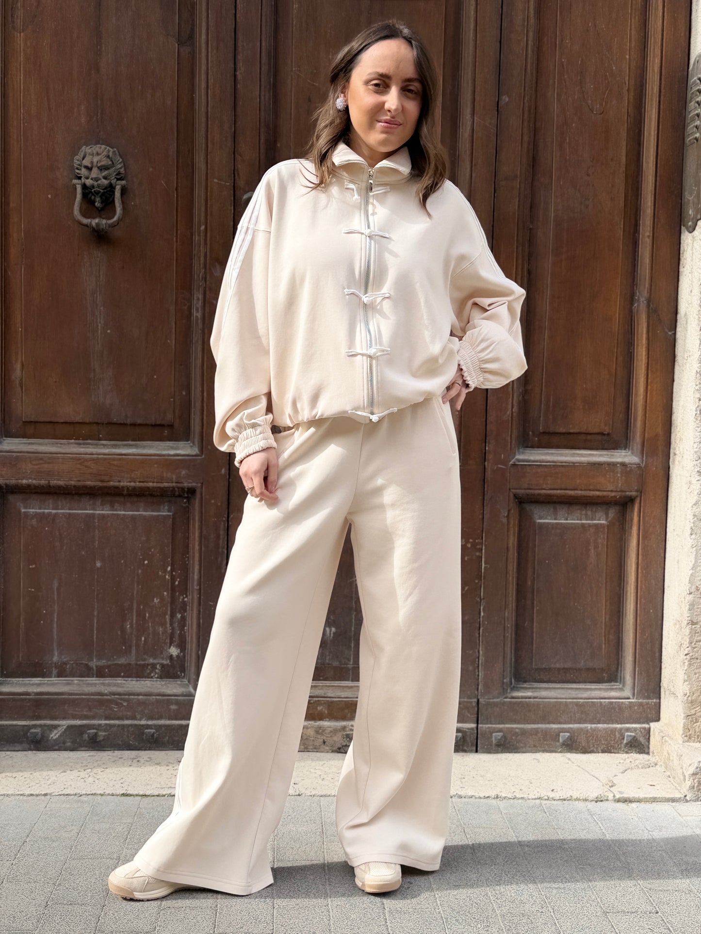 Tensione in felpa con alamari AVORIO