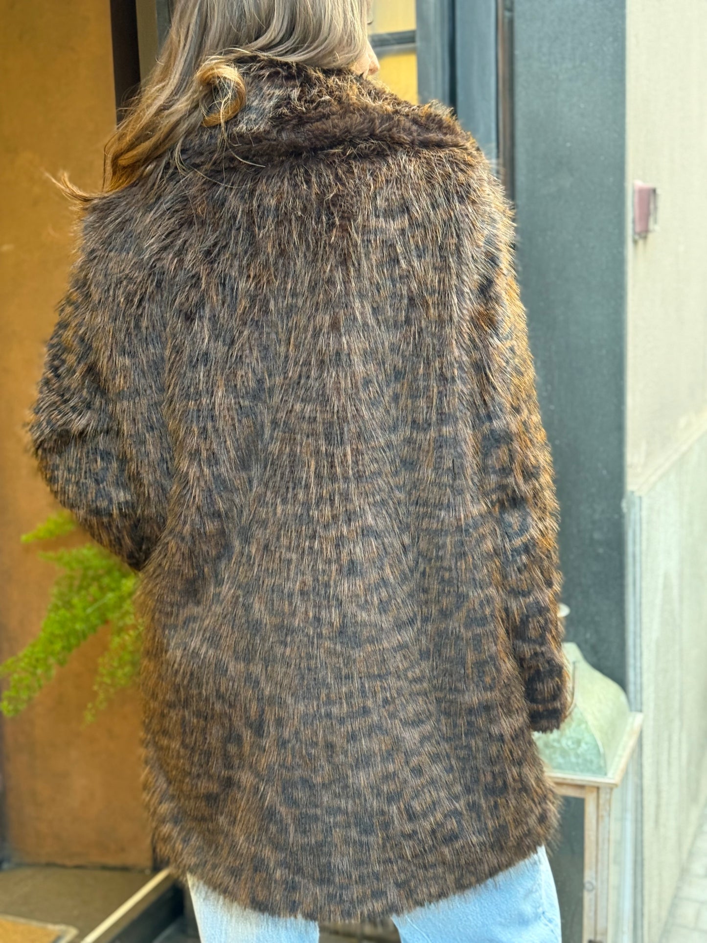 Ecopelliccia lungo maculato