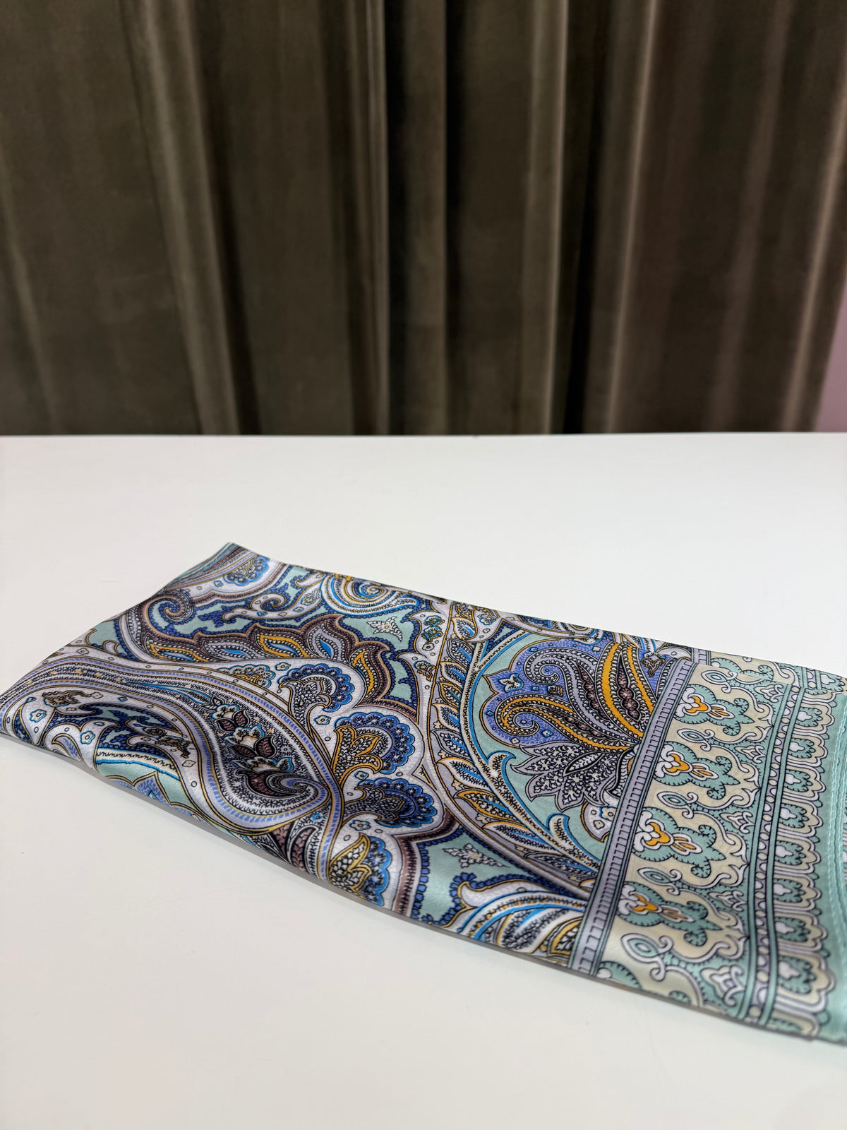 Foulard stampa Bandana misto seta (disponibili in più colori)