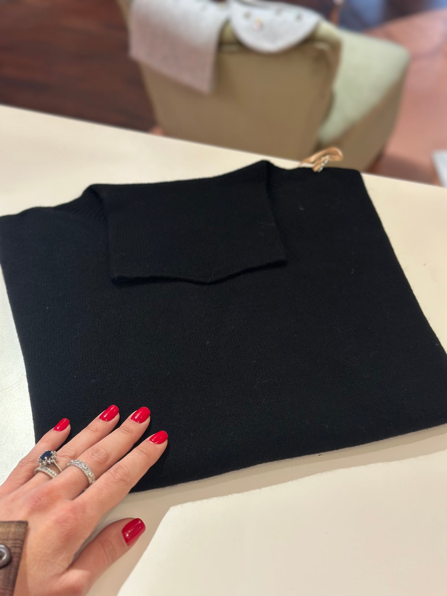 Maglia collo alto misto cashmere NERO