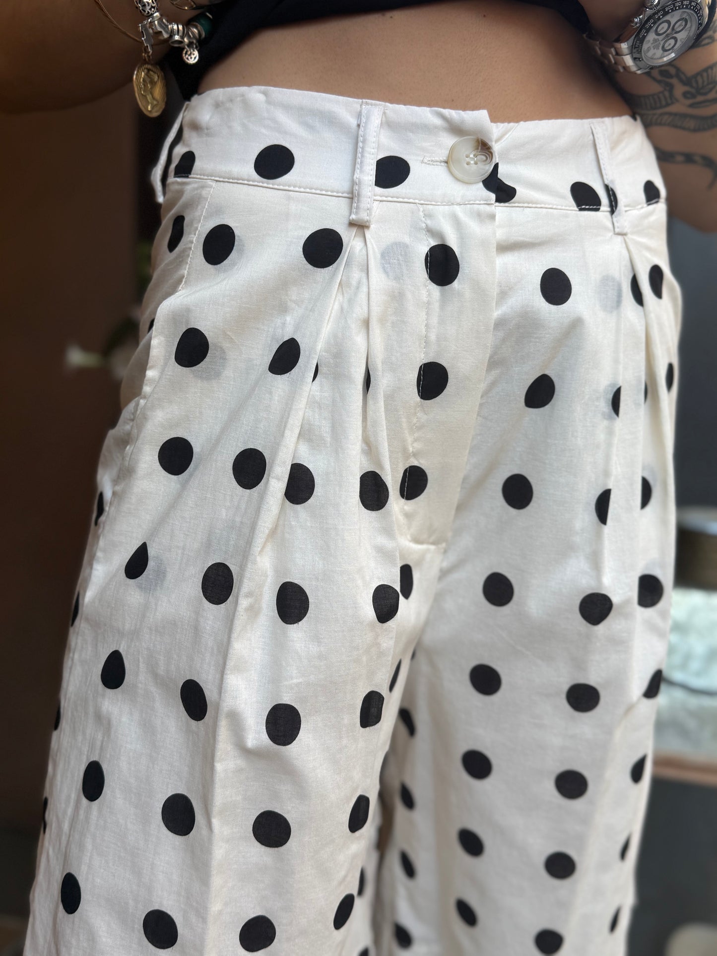 Tensione in Bermuda a pois