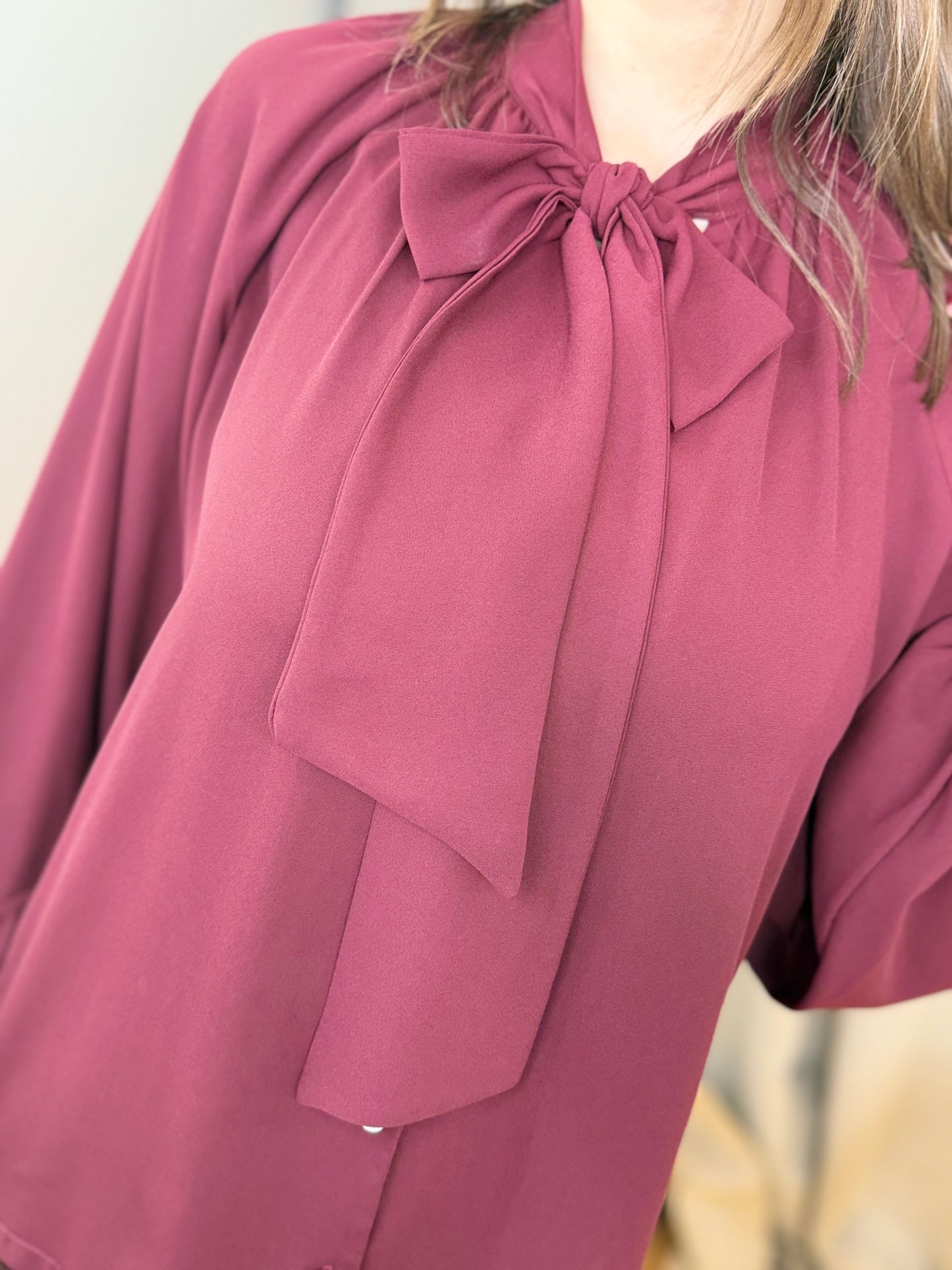 Camicia BORDEAUX con fiocco