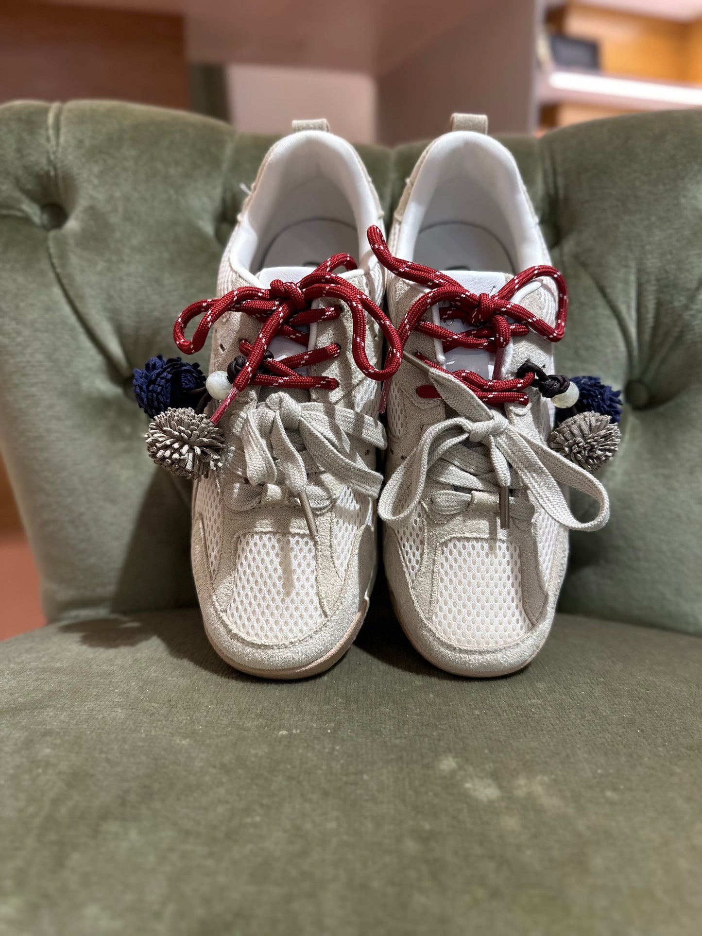 Ovyé Sneakers con accessori