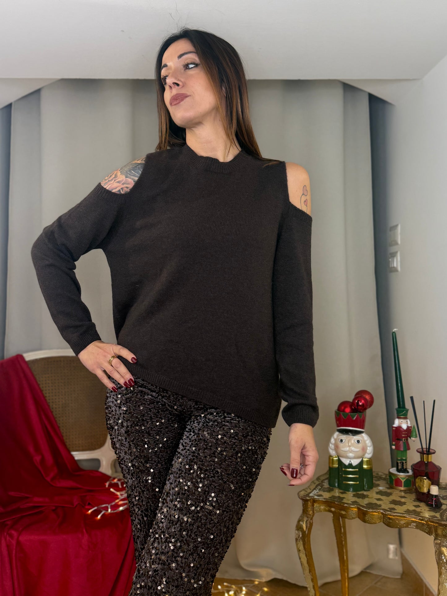 Tensione in Maglia cut out CIOCCOLATO