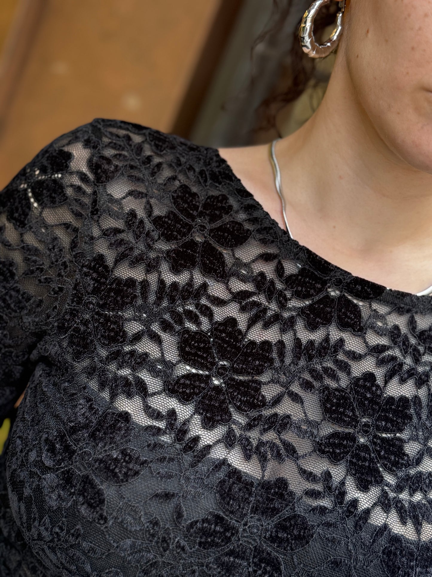 Body pizzo in ciniglia NERO