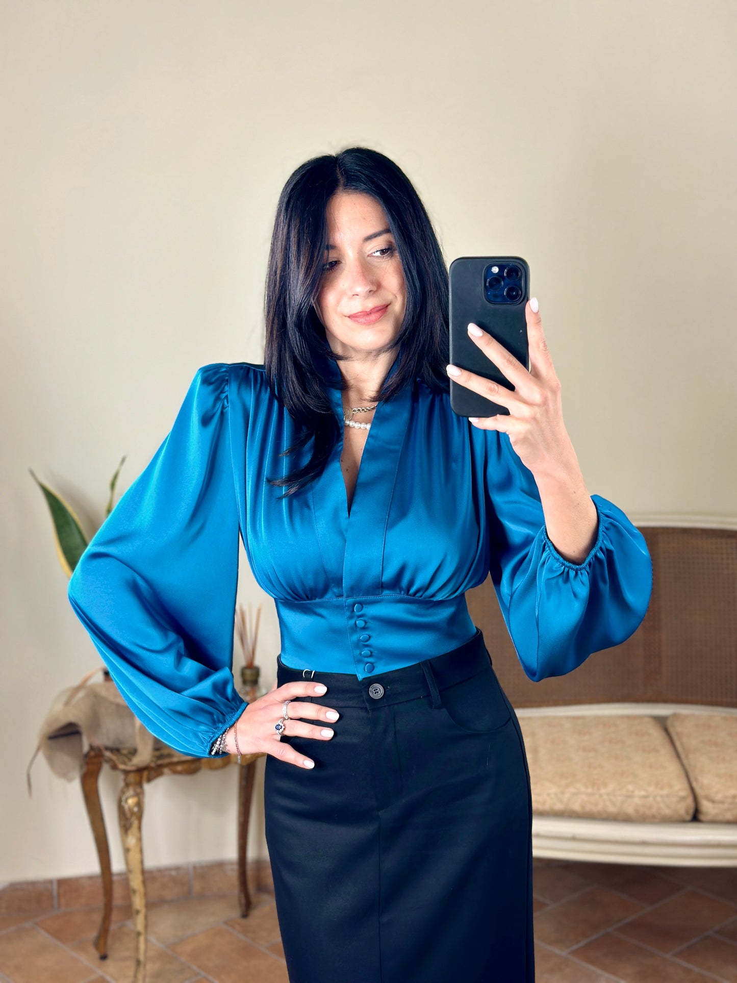 Silence Limited blusa crop (disponibile bianca e ottanio)