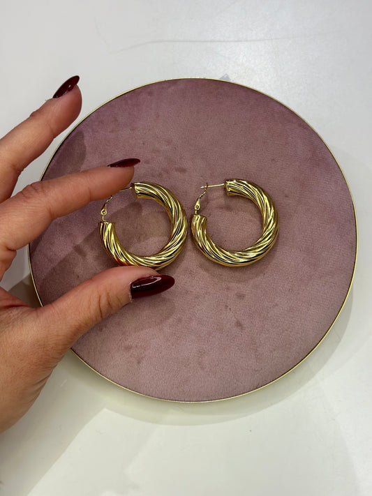 Orecchini semicerchi bombati rigati ORO medi