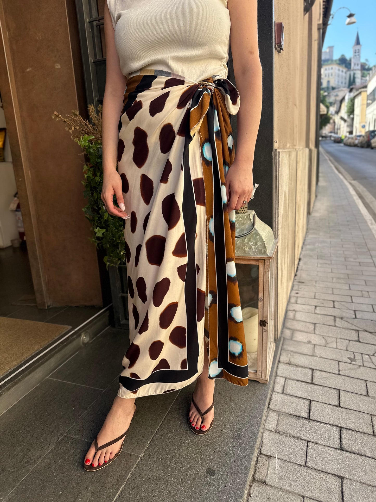 Tensione in Gonna lunga pareo tabacco/beige