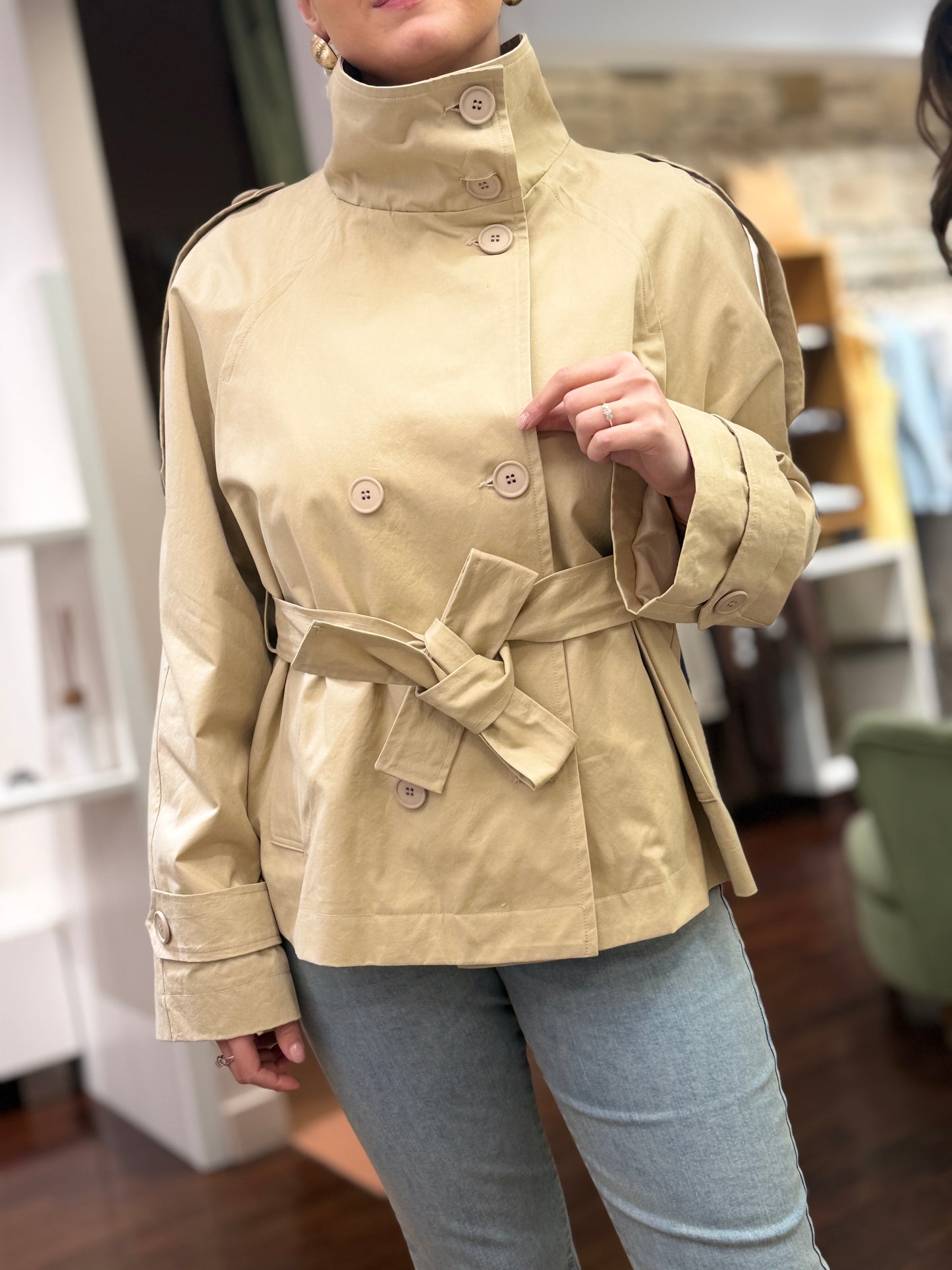 Tensione in Trench Beige