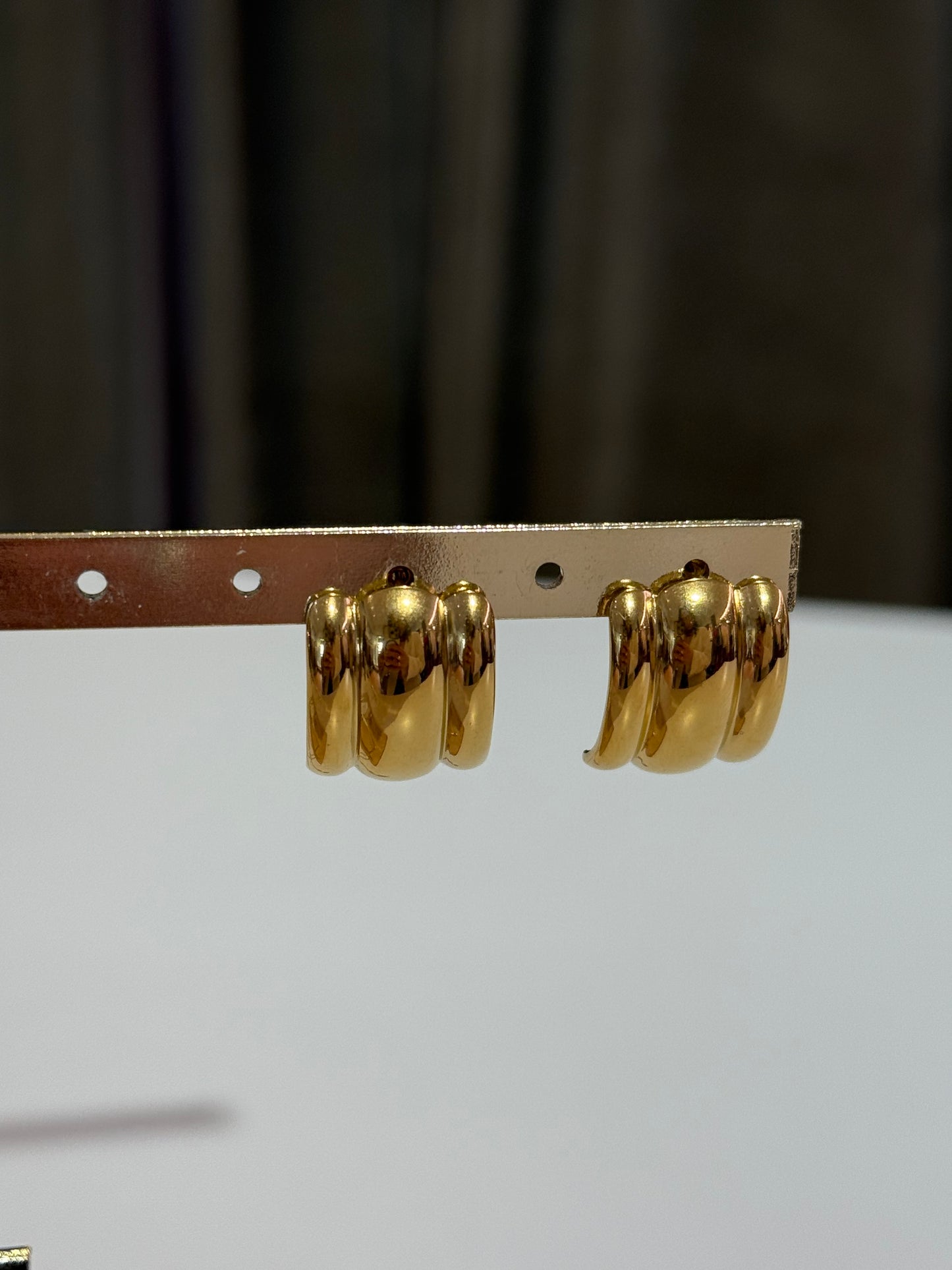 Orecchini tripla fascia Oro
