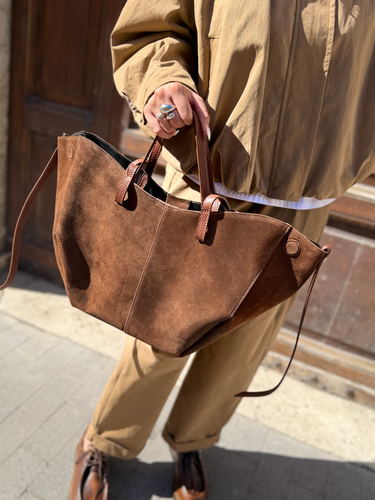 Shopper CLAUDIA in Camoscio CUOIO