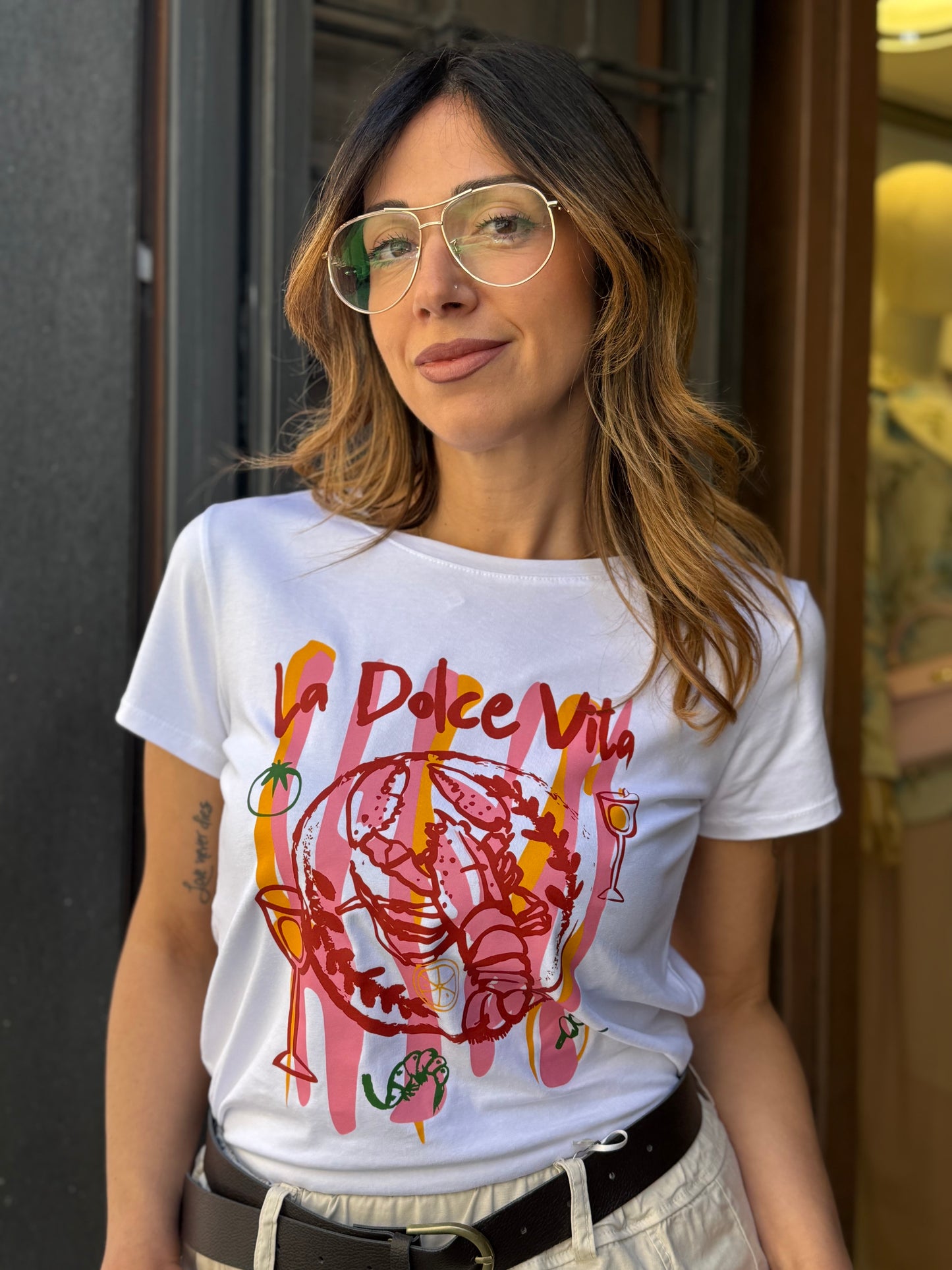 T-shirt stampa " LA DOLCE VITA"