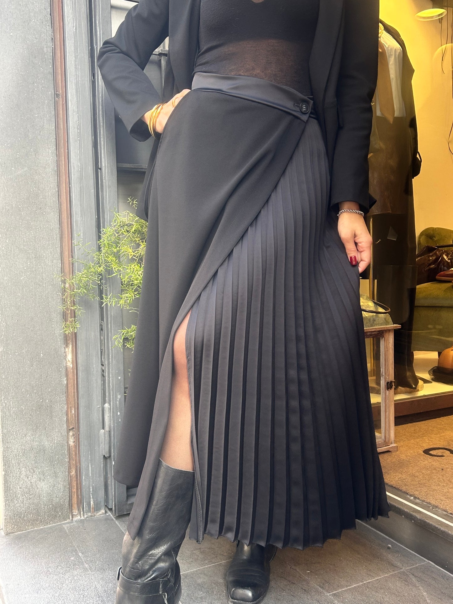 Gonna lunga a portafoglio plissettata NERO