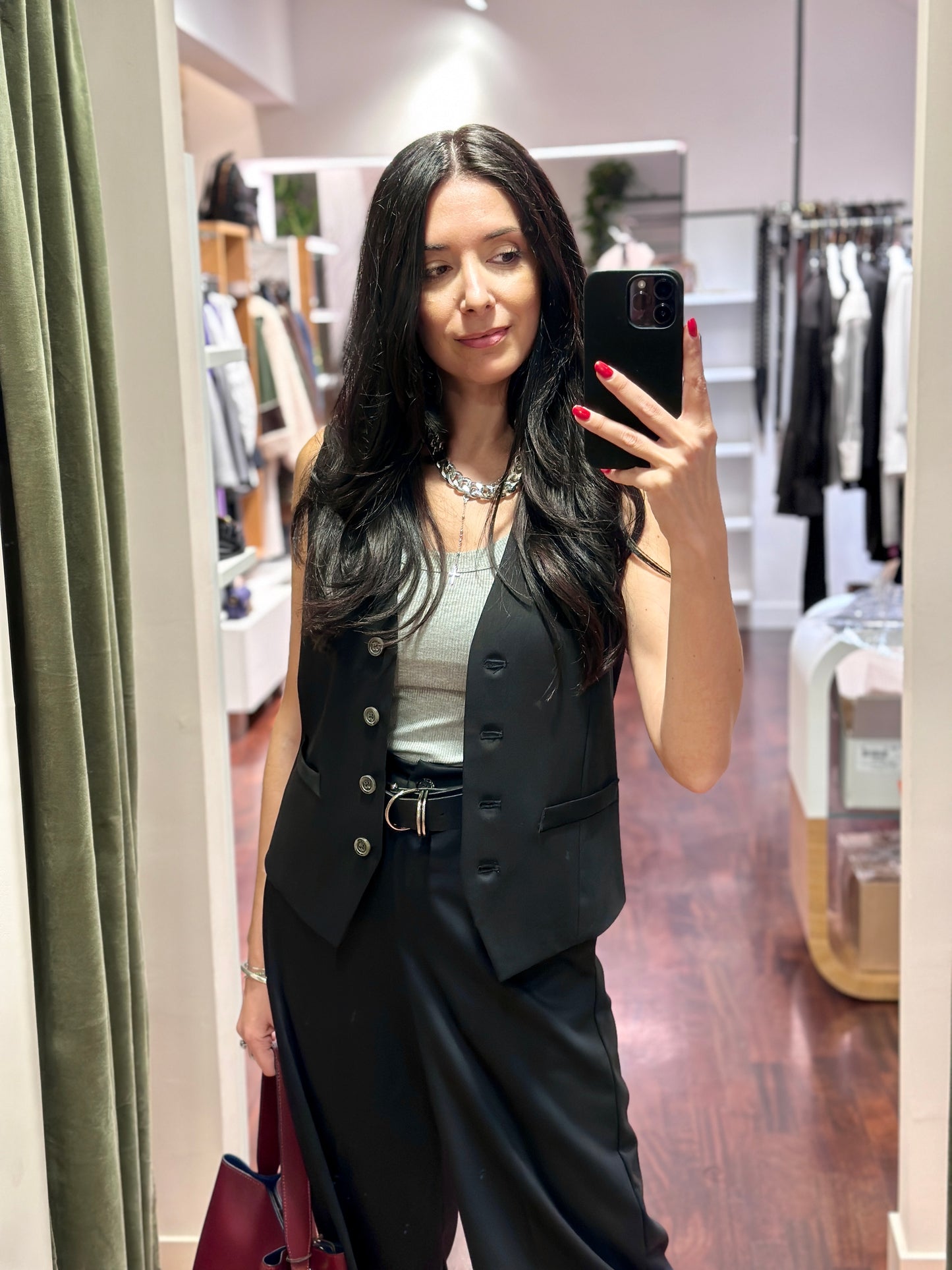 Motel gilet disponibile NERO e CASHA