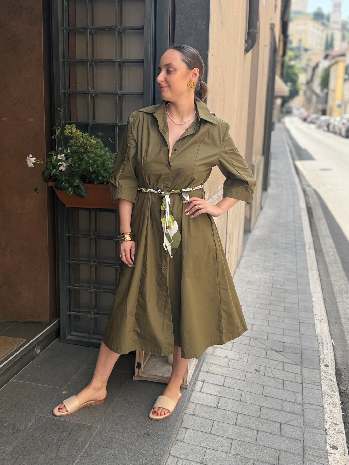 Abito camicia MILITARE E GESSO