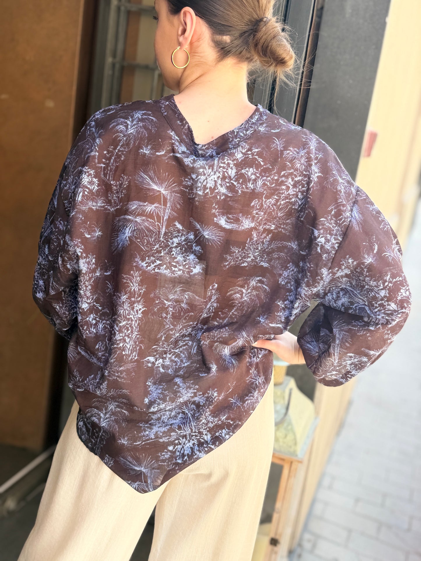 Tensione in Camicia con nodo Moro/celste