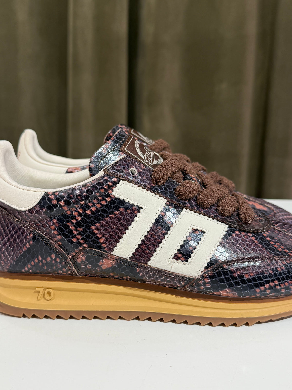Back70 JOGGER SNAKE CUOIO