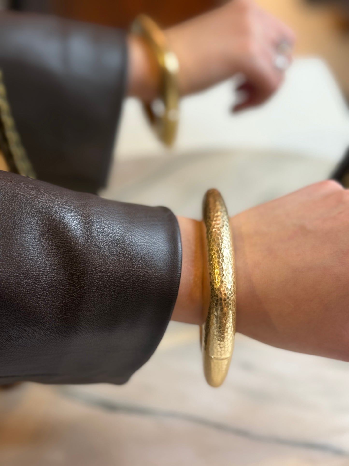 Bracciale ORO squadrato martellato