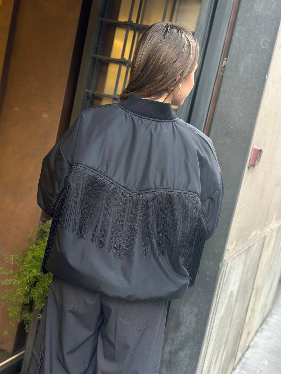 Tensione In Bomber con frange NERO