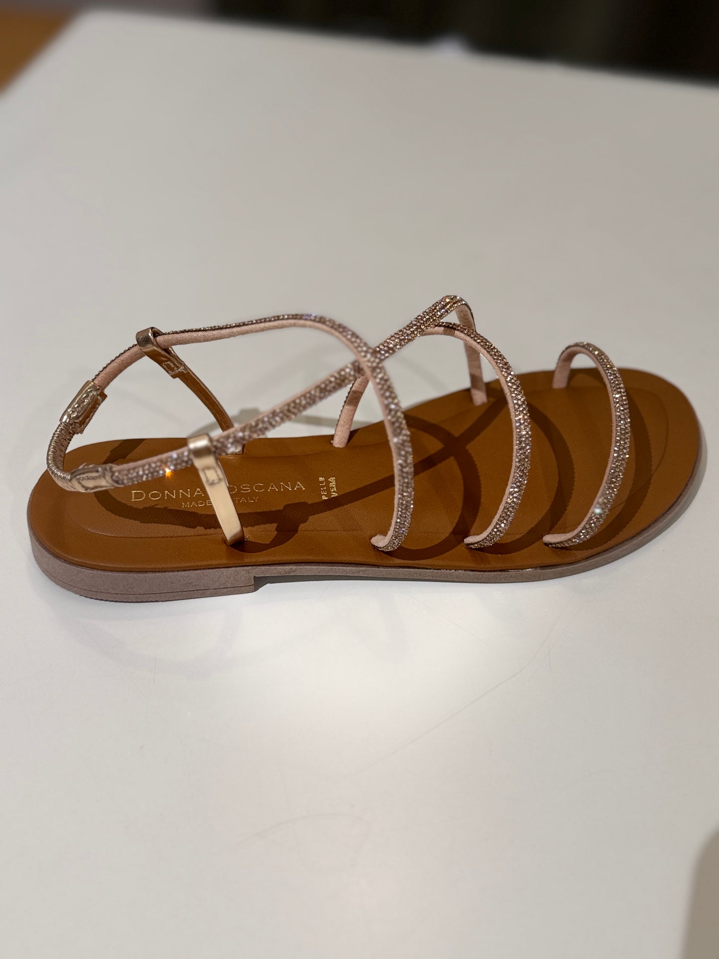 Donna Toscana Sandalo flat strass platino