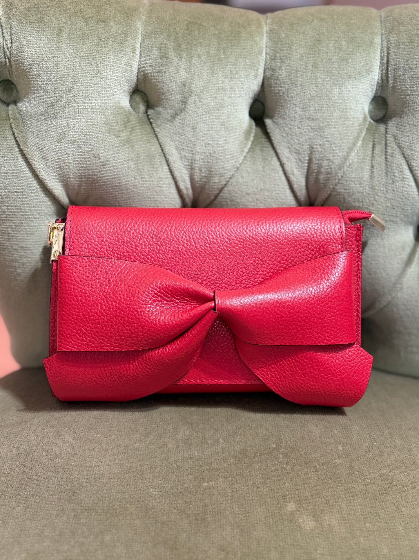 Clutch con fiocco (disponibile in più colori)