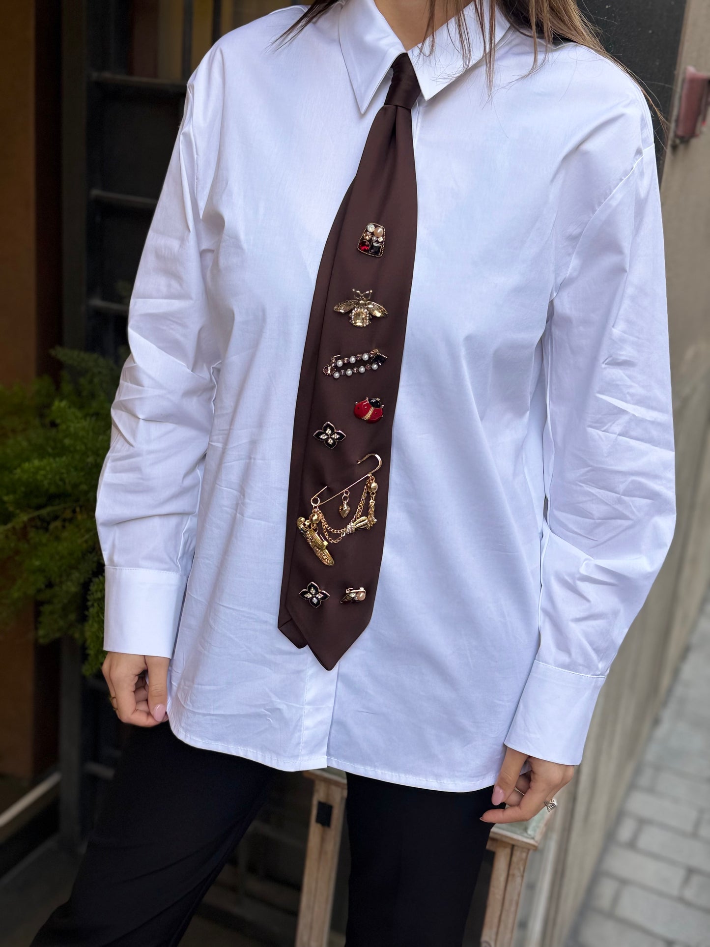 Tensione In Camicia cravatta con spille BIANCO/MORO