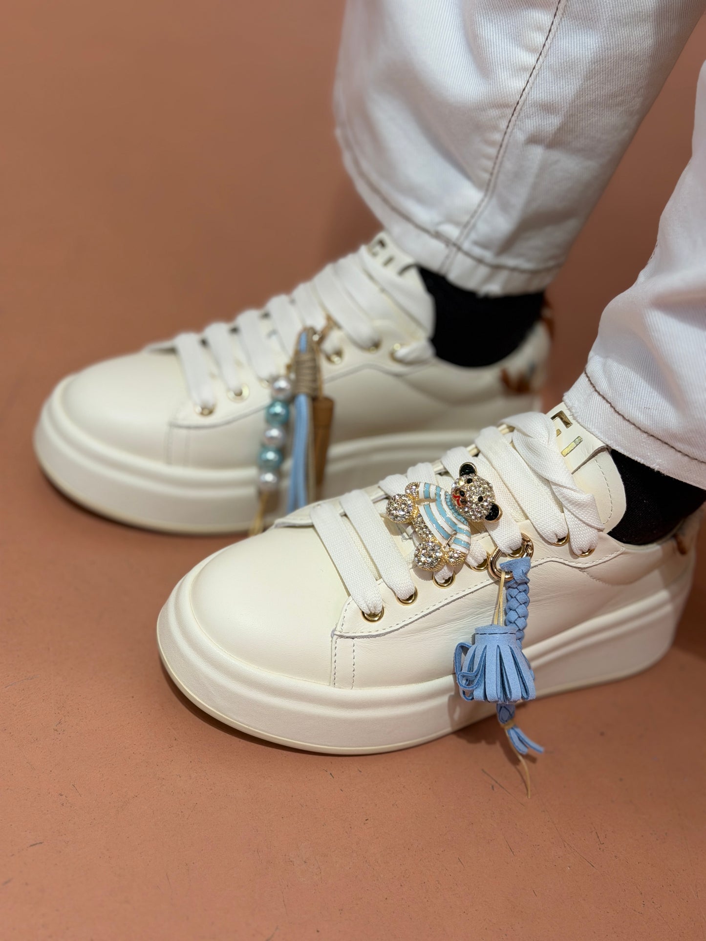 GIO+ sneakers Oliva in cavallino LATTE