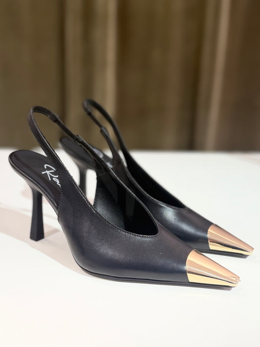 Slingback in pelle NERA con puntale ORO