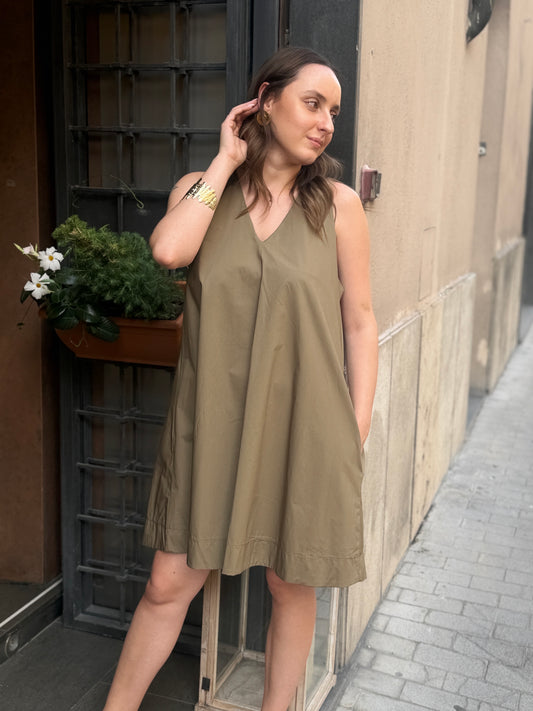 Abito midi a trapezio (disp. in più colori)