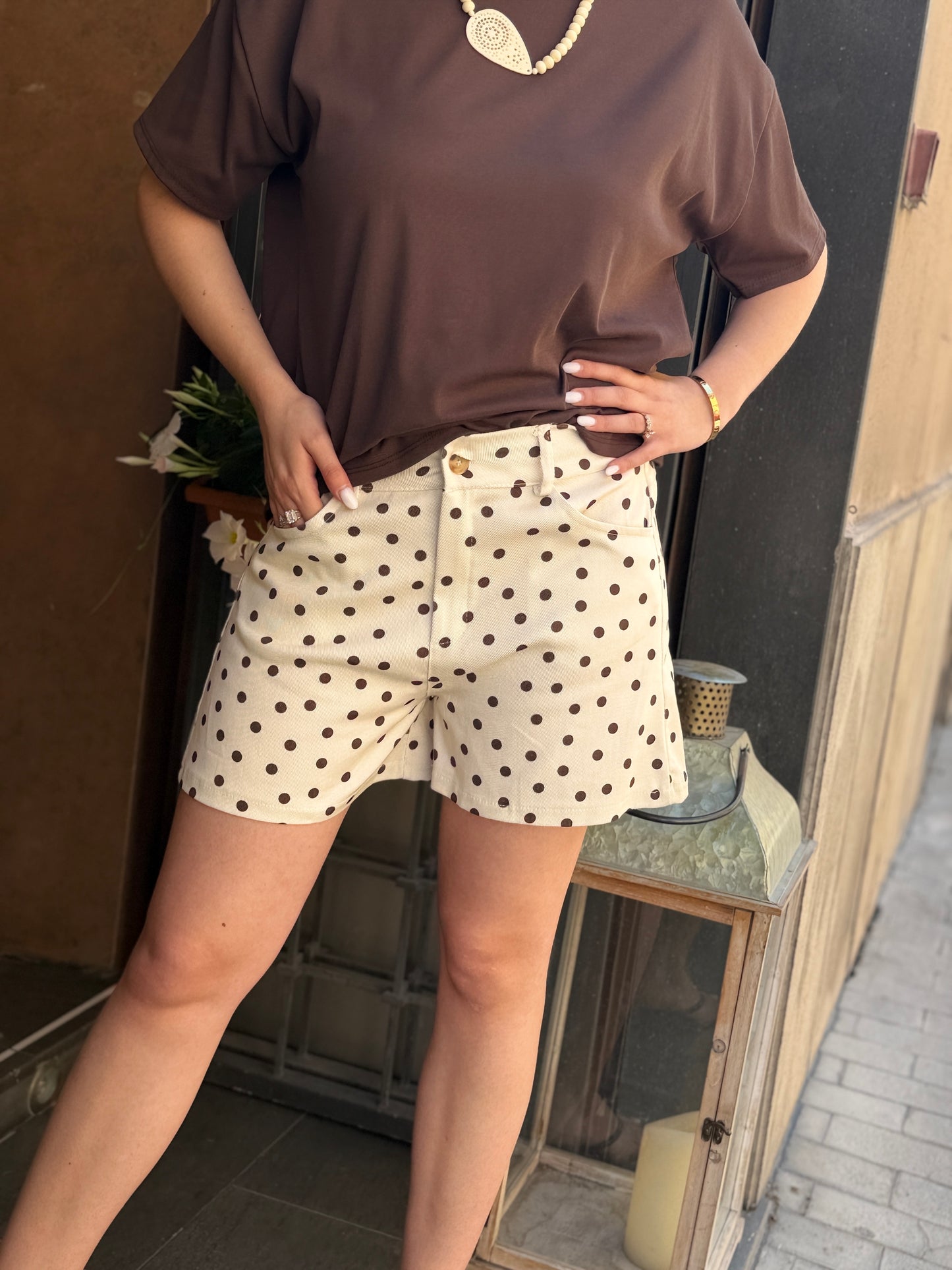 Shorts pois burro/cacao