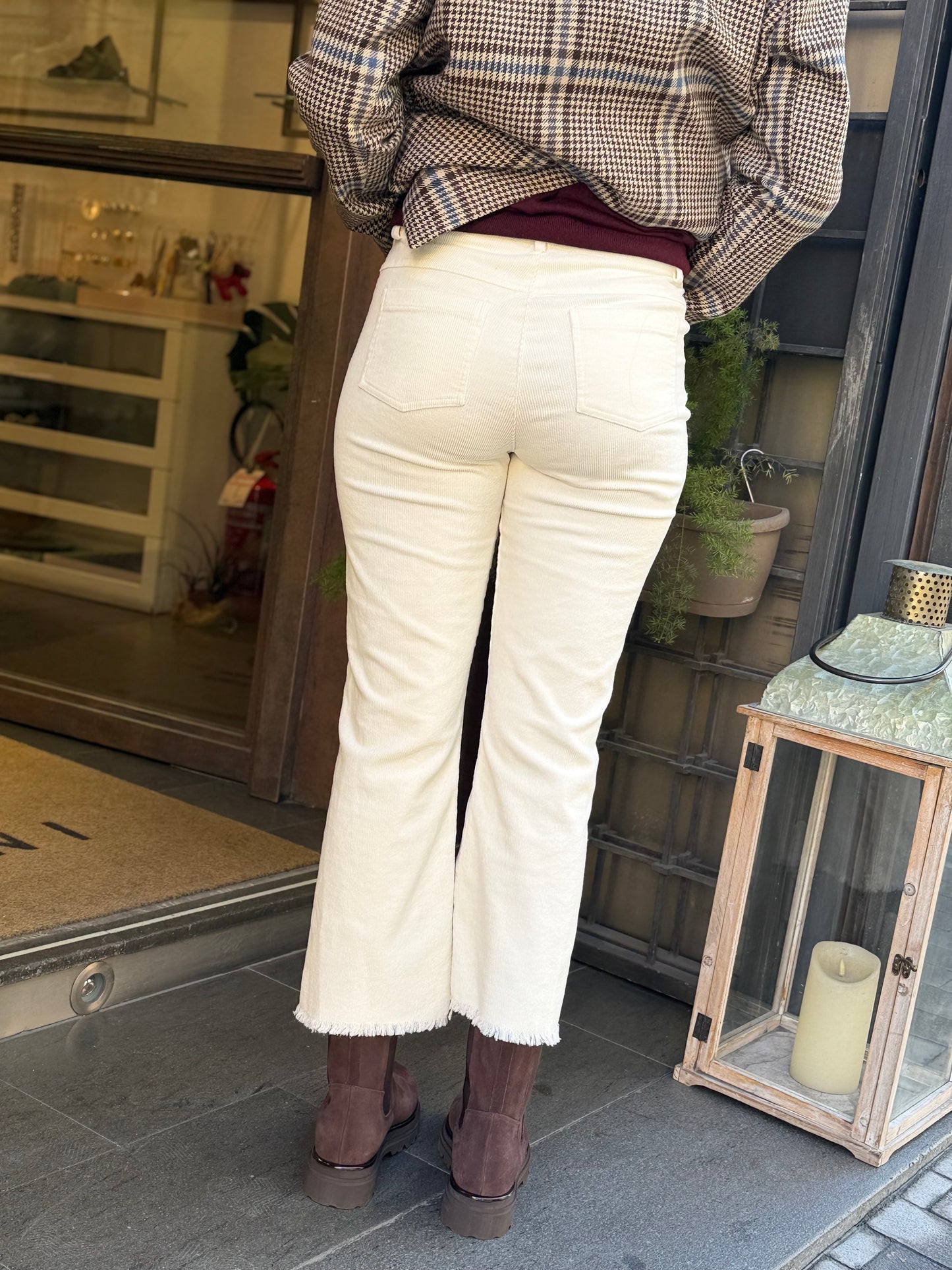 Tensione In Pantalone trombetta a costine PANNA