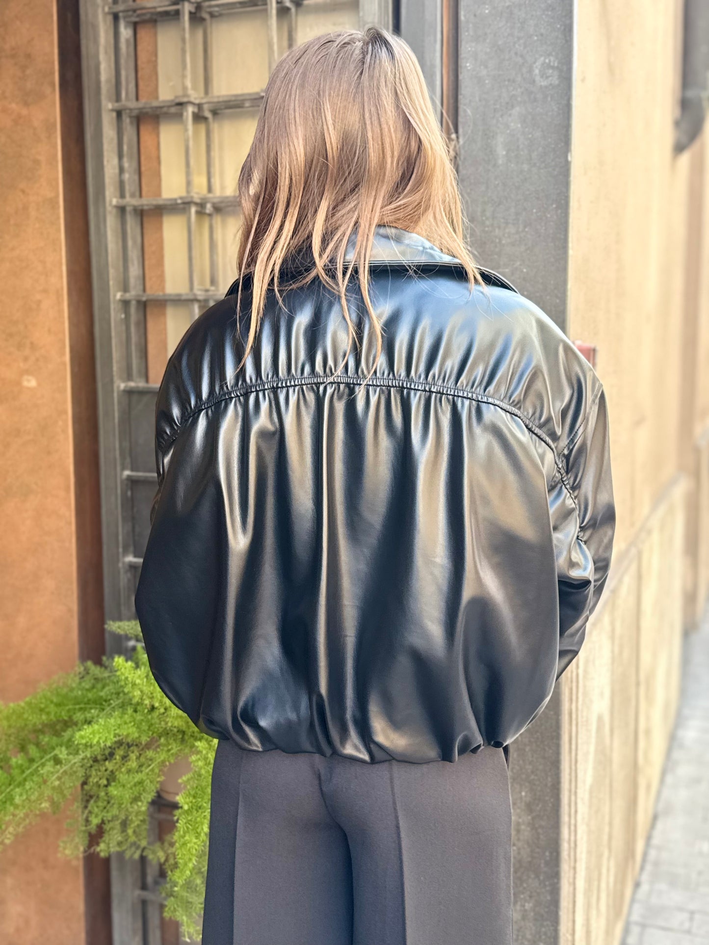 Bomber in ecopelle NERO