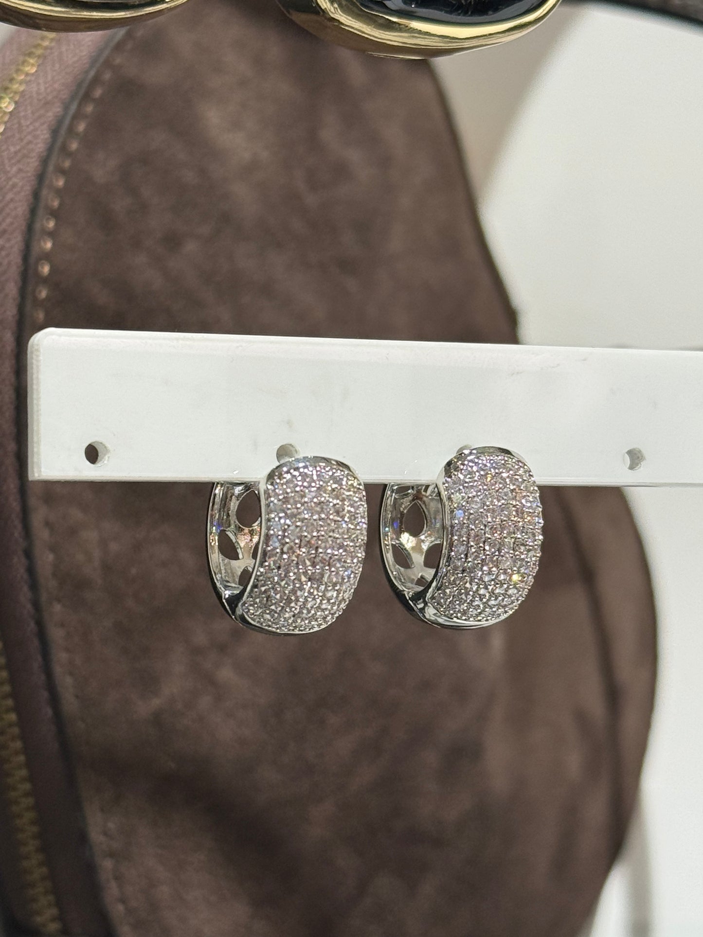 Orecchini grandi cerchio con dettaglio strass ARGENTO