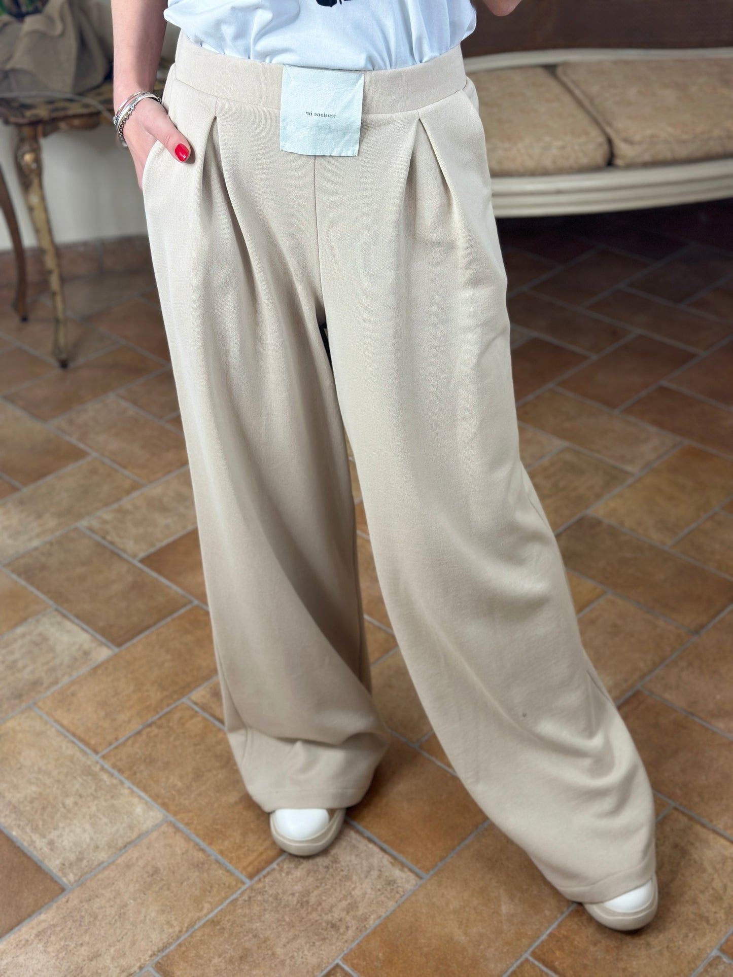 Tensione In pantalone felpa patch - disponibile beige e grigio